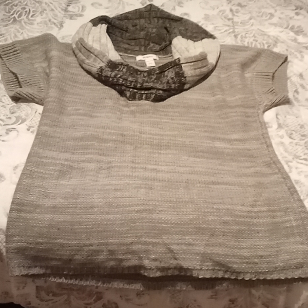 Sweater short sleeve
